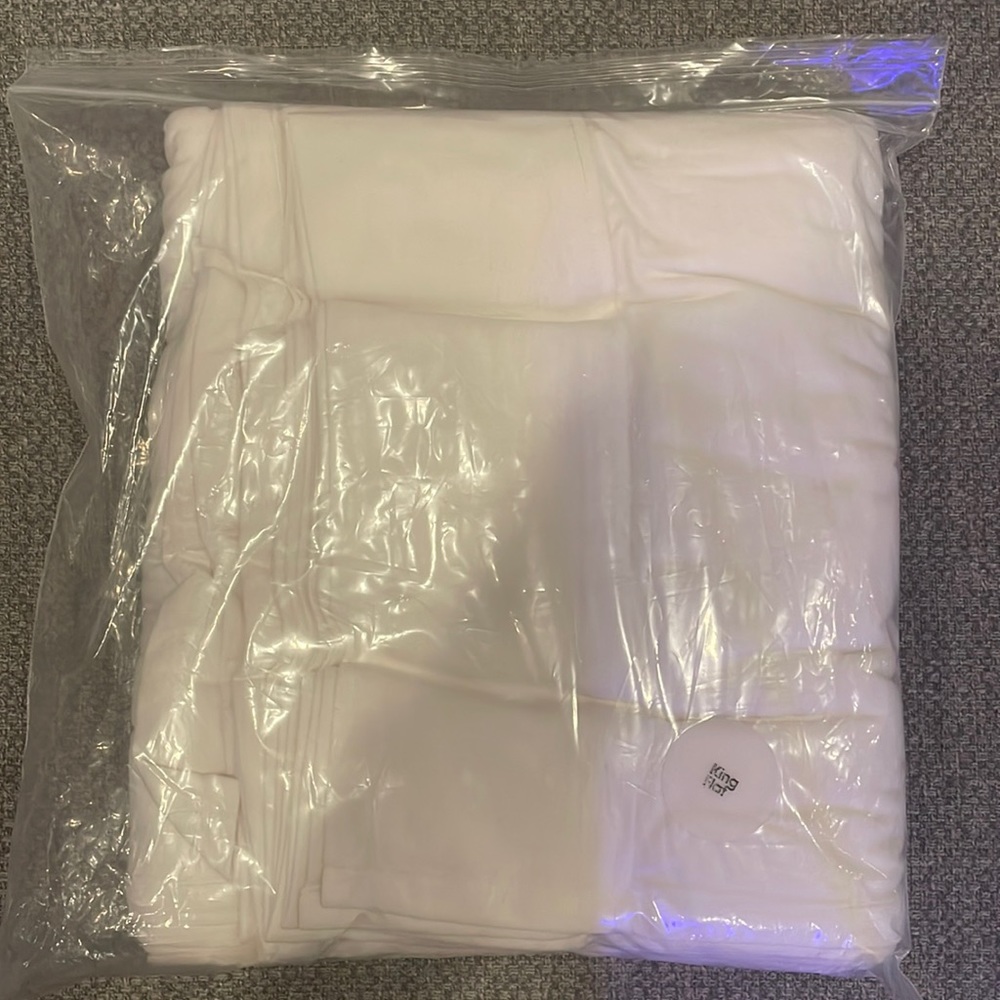 American Apparel Bed Sheet - RARE! Flat Sheet King - White Jersey Cotton